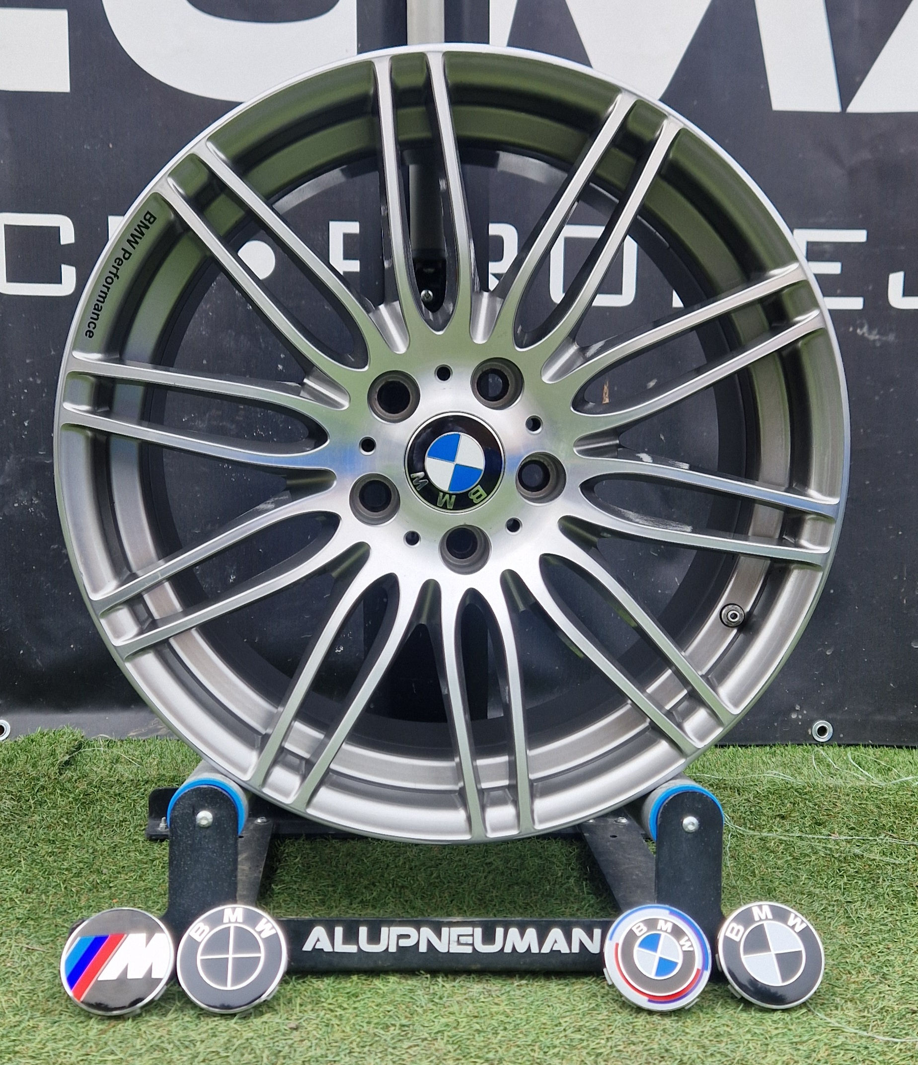 5x120 R19 bmw E9X styling 269 disky POUŽITÝ STAV