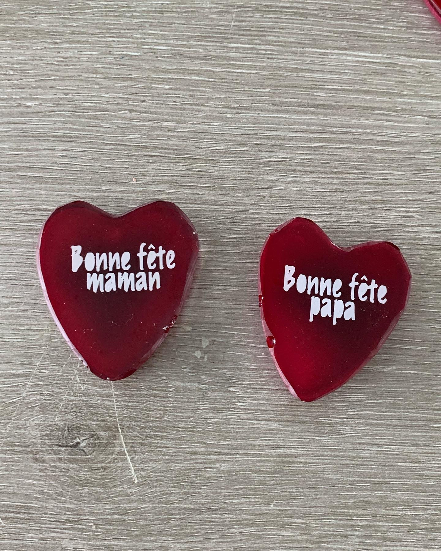 Petits coeur en résine