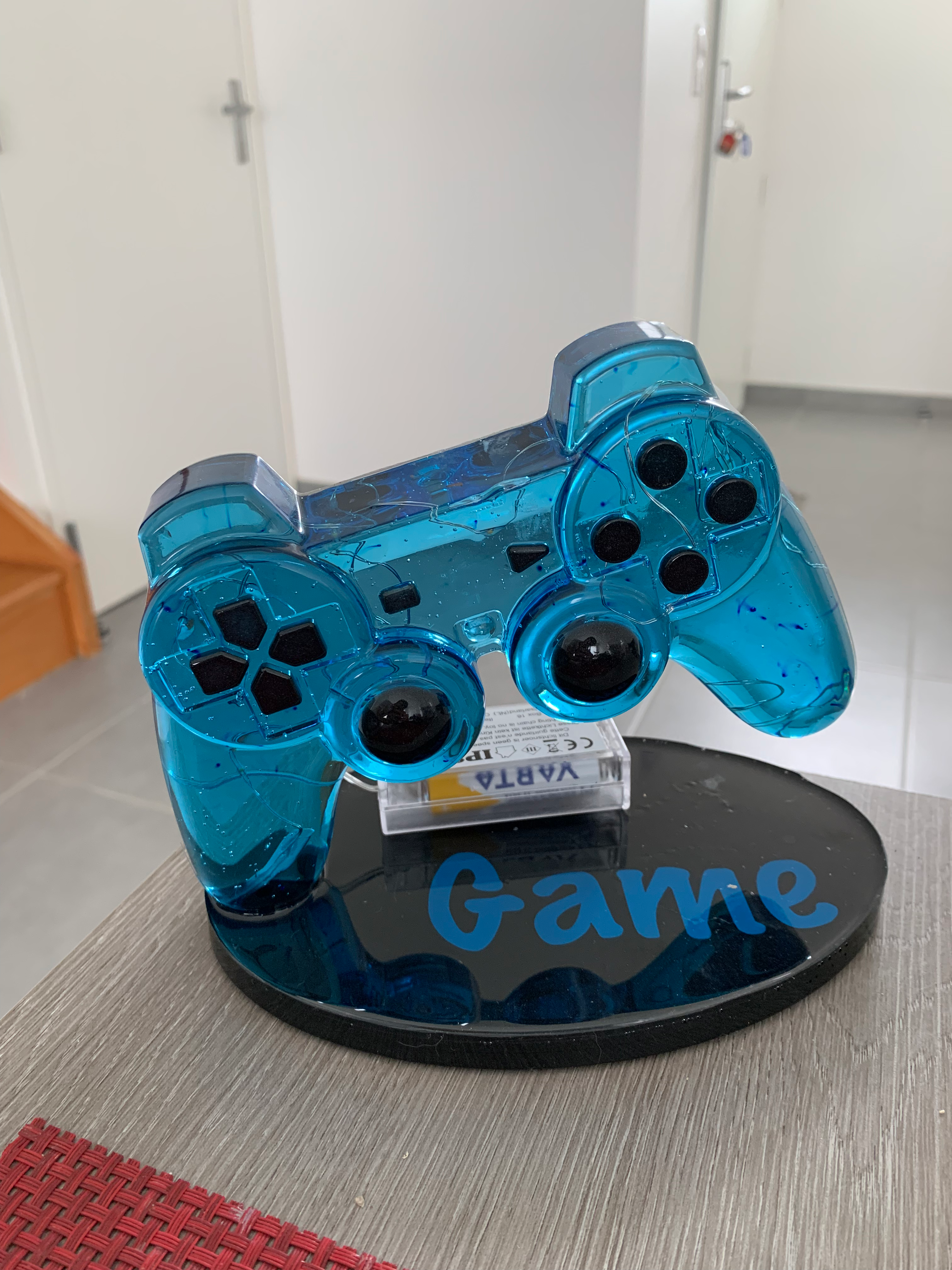 Manette de consol sur socle