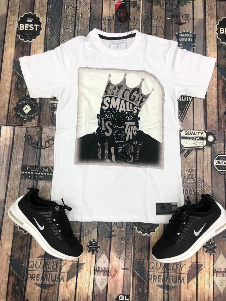 Miniatura: T-shirts + tenis