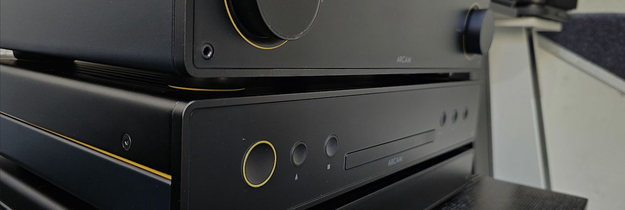 arcam back.jpg
