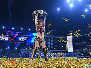 IWGP女子初代王座は、KAIRIが獲得