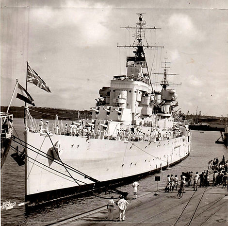 HMS Superb docking at Mombassa