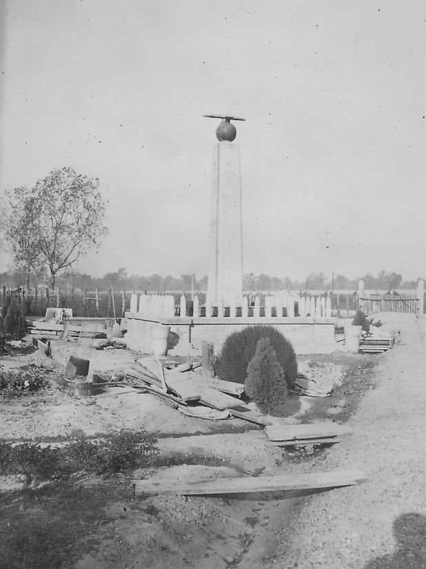 The Ireihi at the Rohwer concentration camp_edited.jpg
