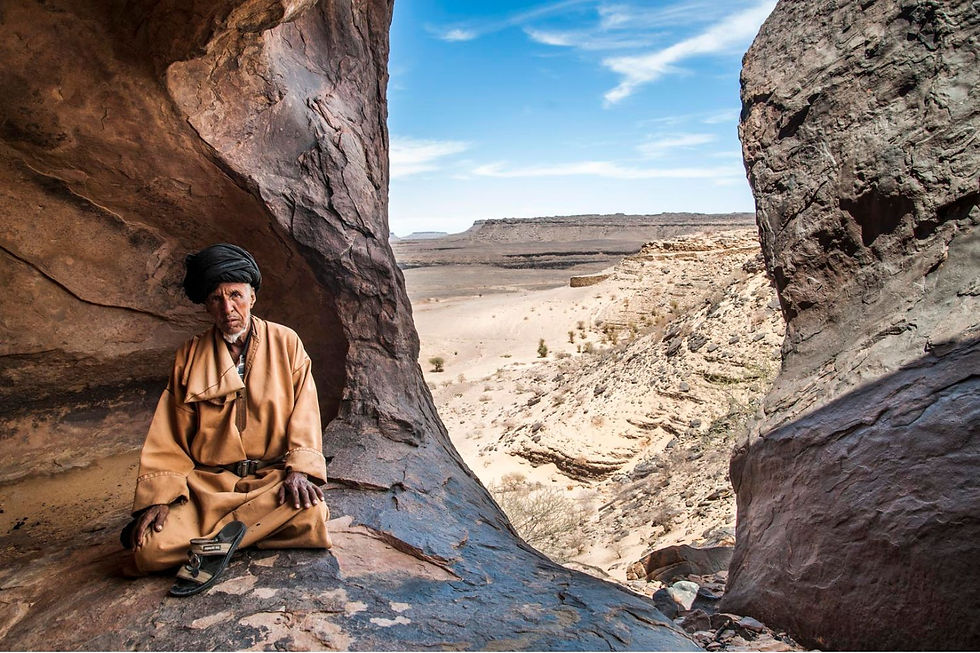 Adrar, vasta região montanhosa e desértica, considerada o coração histórico da Mauritânia