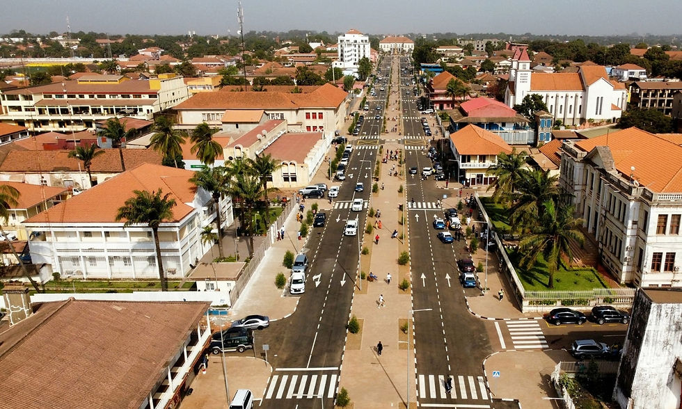 Avenida Amílcar Cabral em Bissau