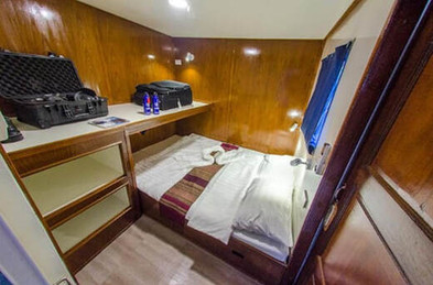 BOAT-9
