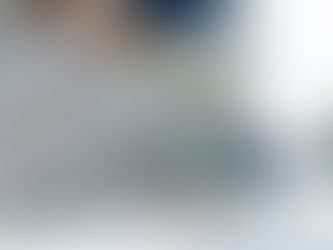 Photo of a scientist holding a multichannel pipette 