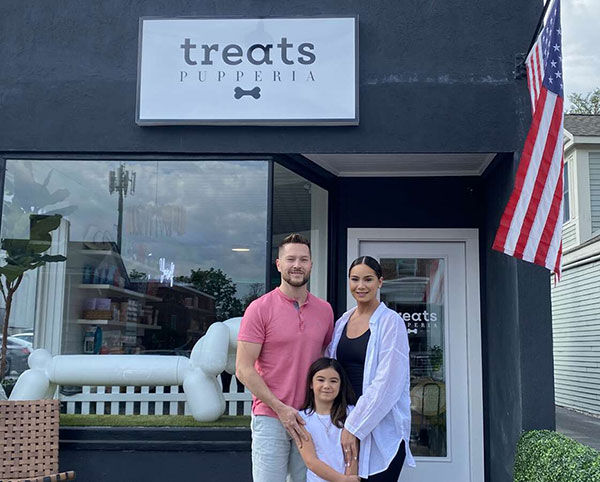 Treats Pupperia: A Paw-sitively Fantastic Experience for Dogs and Their Owners!