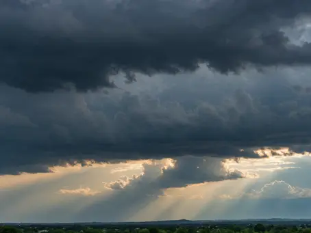 Weather Ahead: A Week of Variable Conditions