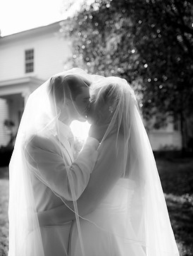 mallephotographyco_NC_wedding_may2026_anna_adam_holthouse-0232_edited.jpg