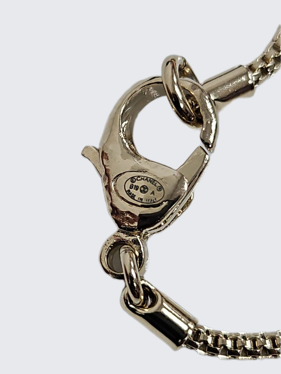 Thumbnail: Chanel - CC Large Necklace