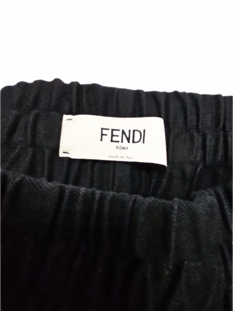 縮圖：Fendi - Shorts with Logo Fendi