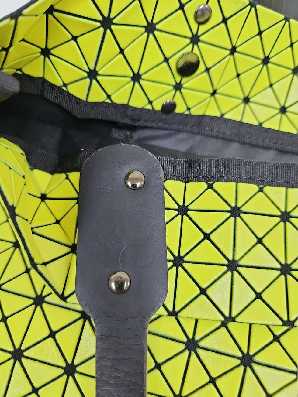 Thumbnail: Issey Miyake - BaoBao