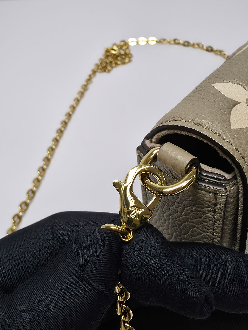 Thumbnail: LV - Felicie Pochette