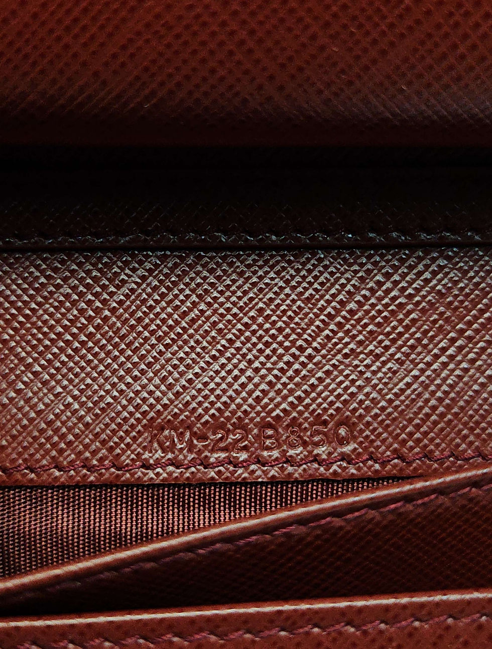Thumbnail: Salvatore Ferragamo - Wallet On Chain