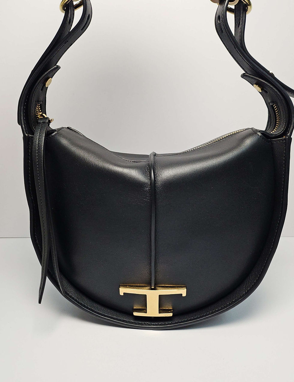 Thumbnail: Tod's - T Timeless Small Hobo Bag