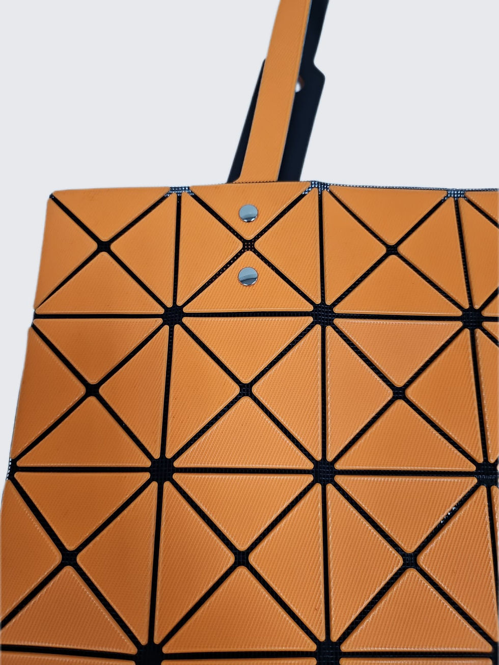 Thumbnail: Issey Miyake - BaoBao