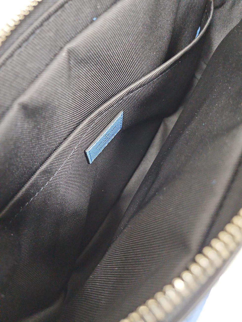 Thumbnail: LV - Outdoor Messenger