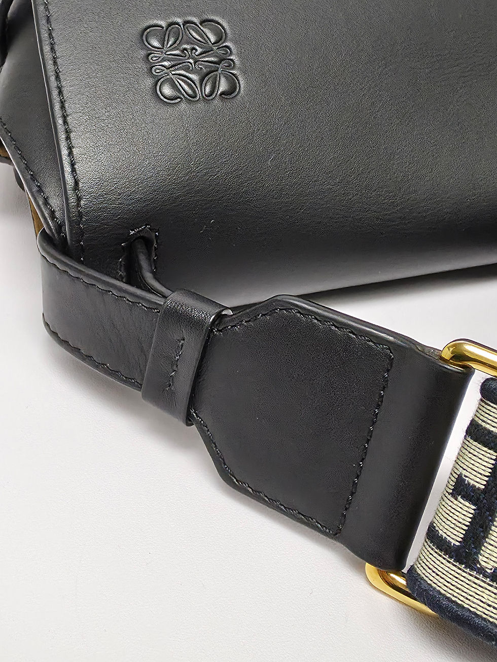 Thumbnail: Loewe - Small Gate Dual Bag