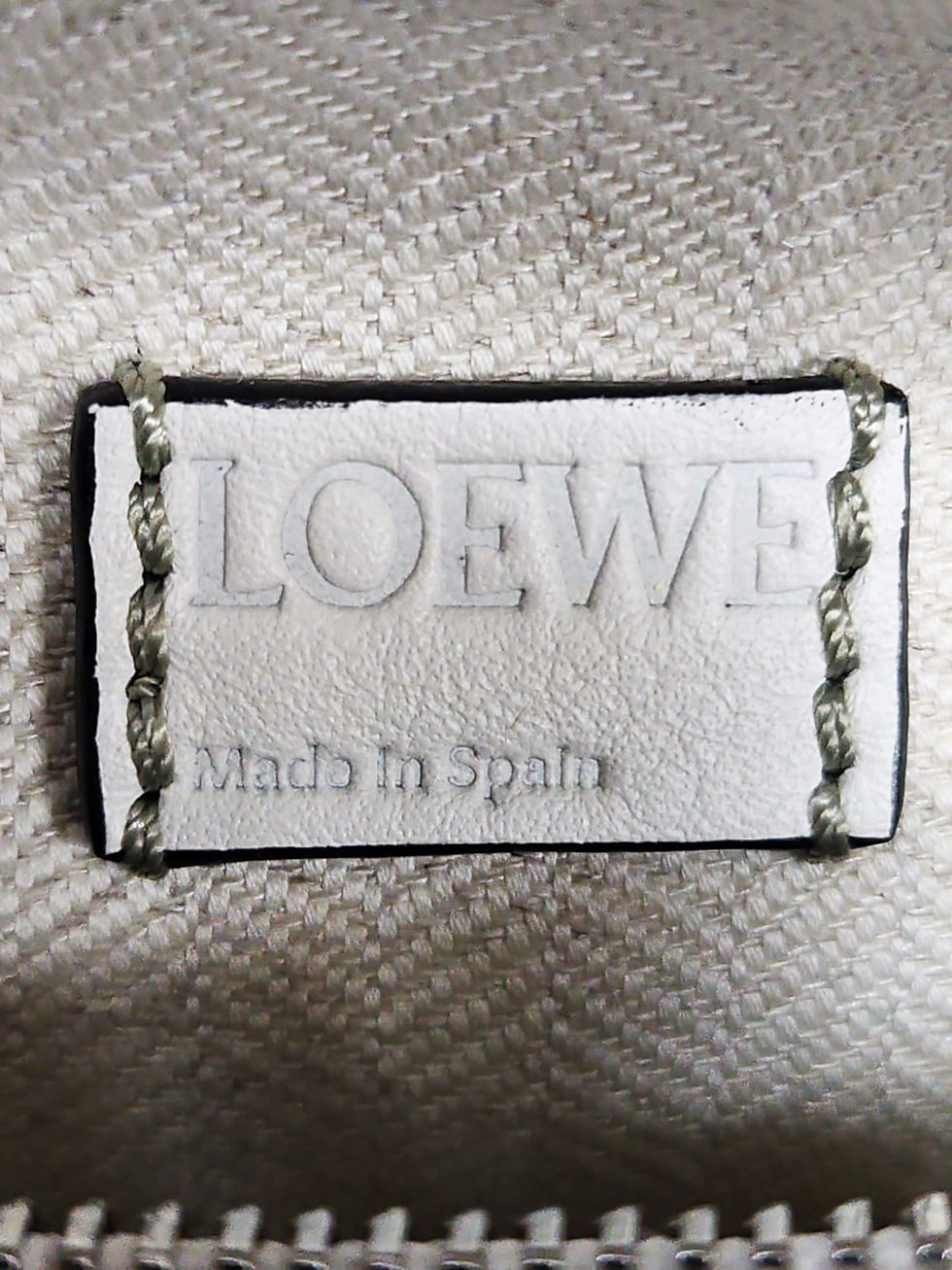 Thumbnail: Loewe - Puzzle Bag Mini
