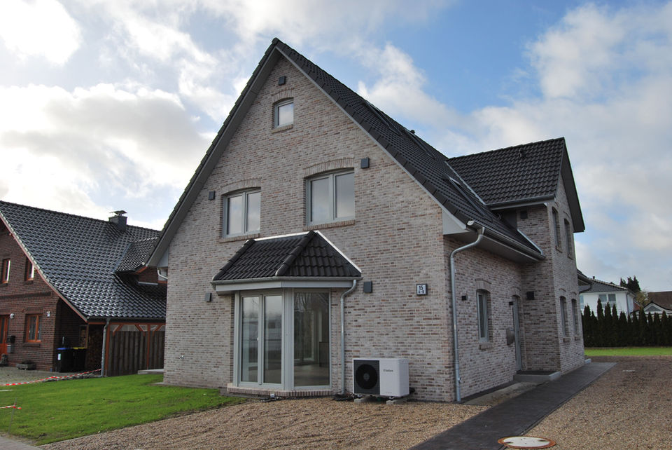 Modernes Einfamilienhaus. Entworfen und gebaut mit dem Planungsbüro Michael Witt aus Börnsen.