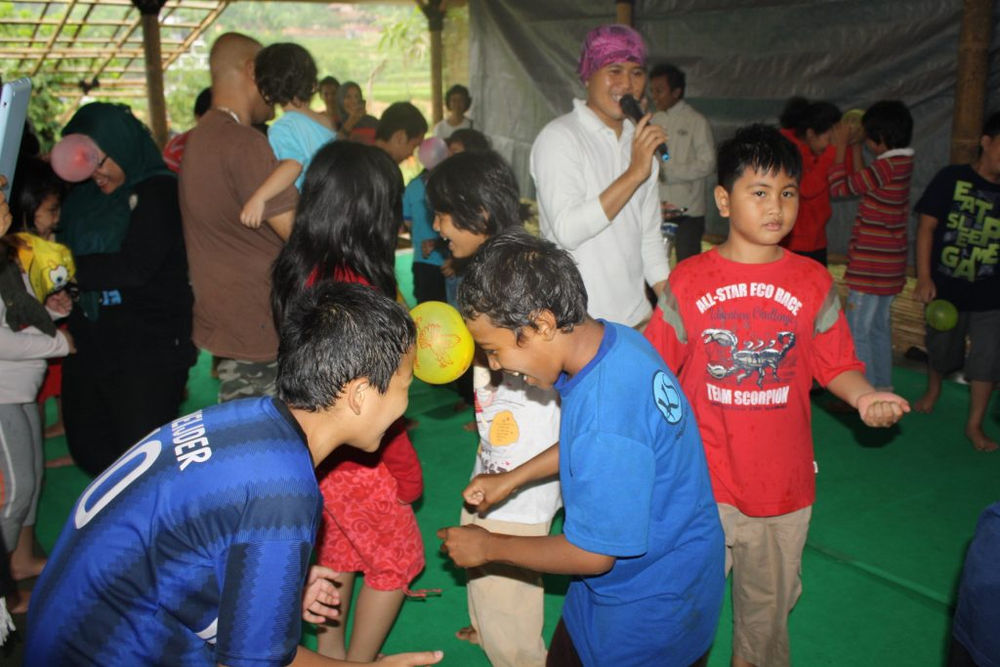 5 Games untuk Melatih Kerjasama Anak Jenis Permainan Tradisional Untuk Kerjasama Tim 5 Games untuk Melatih Kerjasama Anak - Jenis Permainan Tradisional Untuk Kerjasama Tim