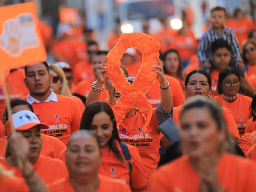 Marchan en Los Cabos por el “Día Internacional de la Eliminación de la Violencia Contra la Mujer”