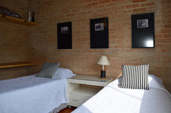 Suite 02 com Duas Camas de Solteiro