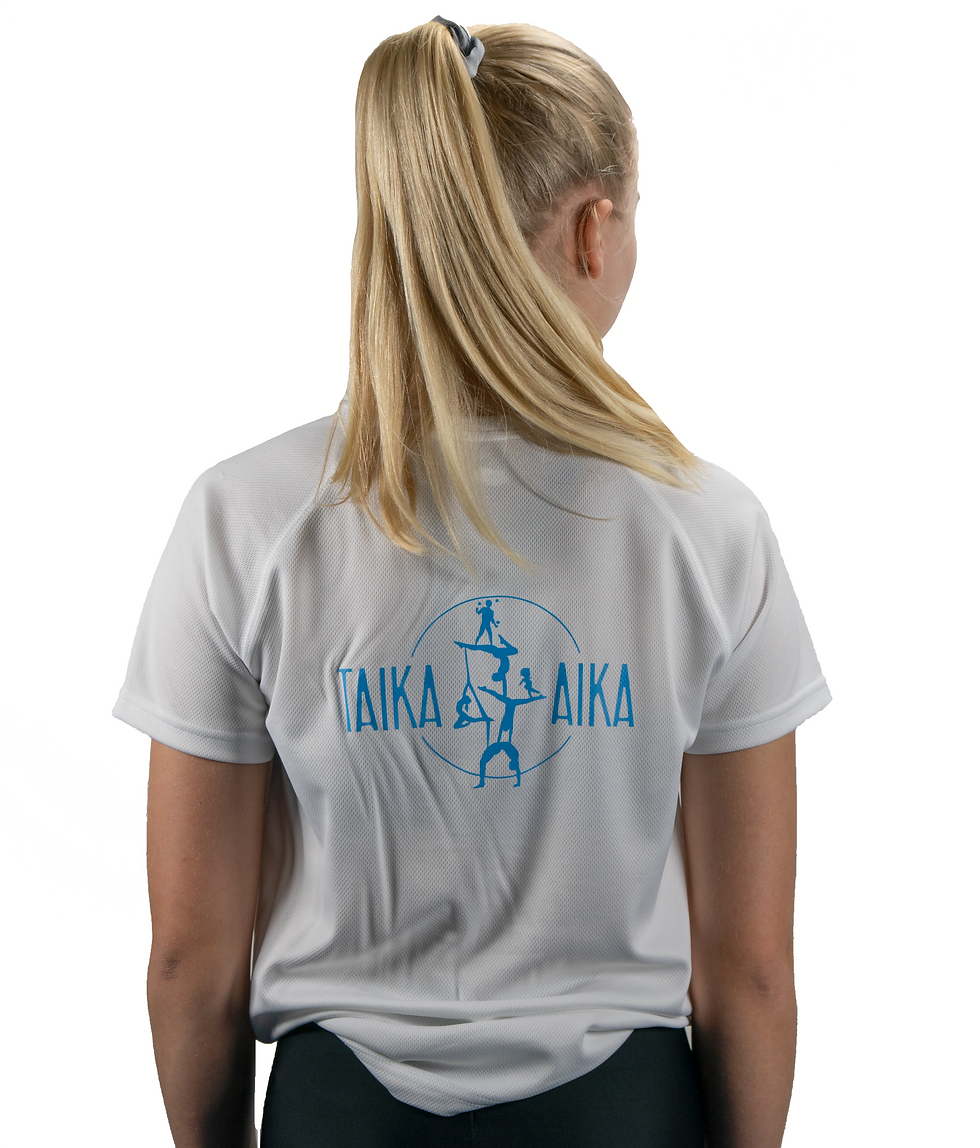Pikkukuva: Taika-Aika logo-vaatteita tilattavissa eri malleissa ja väreissä
