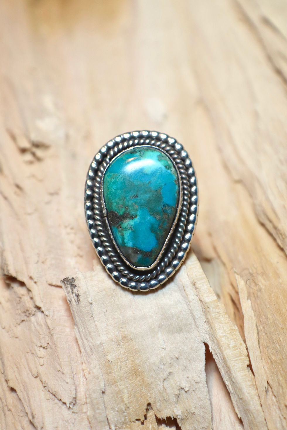 Stunning Turquoise Ring