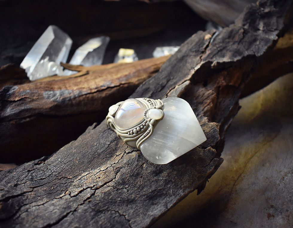 Thumbnail: Tender Heart Selenite & Aura Rose Quartz Pendant