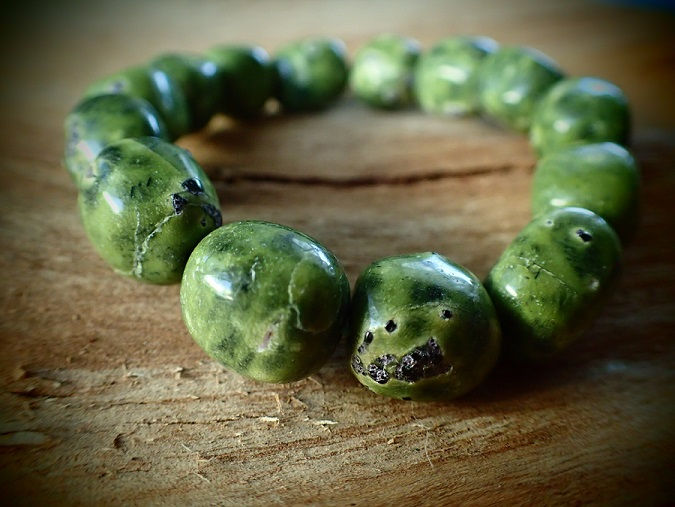 Thumbnail: Atlantisite Chunky Crystal Bracelet