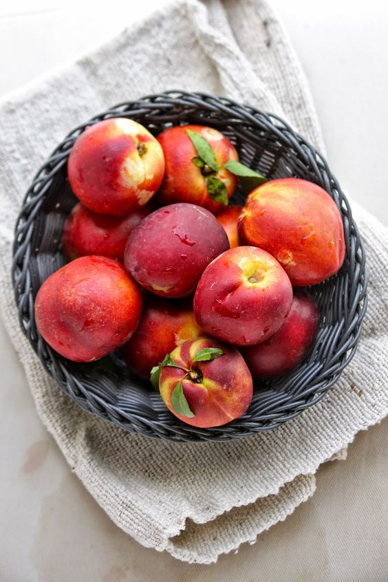 Miniatura: NECTARINAS, NECTARINES