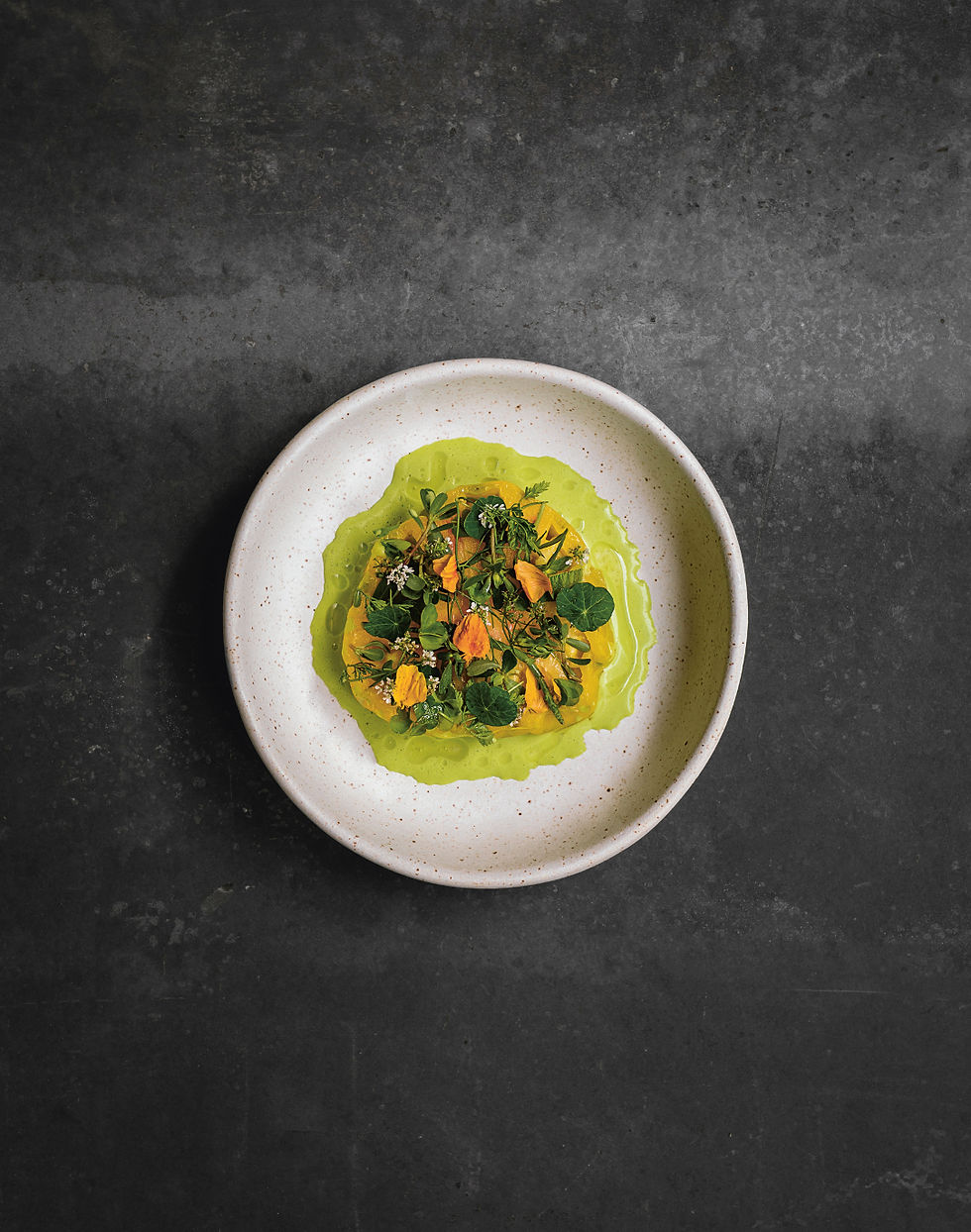 Miniatura: dinamite, folhas de capuchinhas, nastúrcio, Microgreens, nasturtium