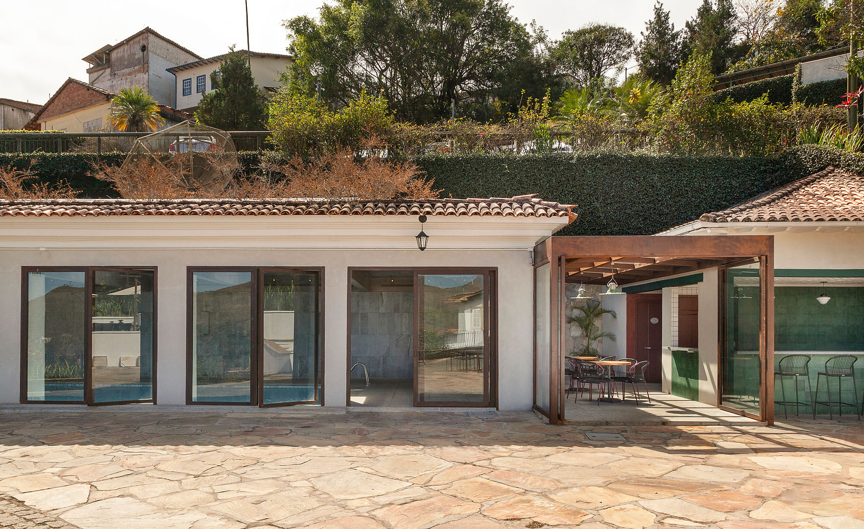fachada frontal