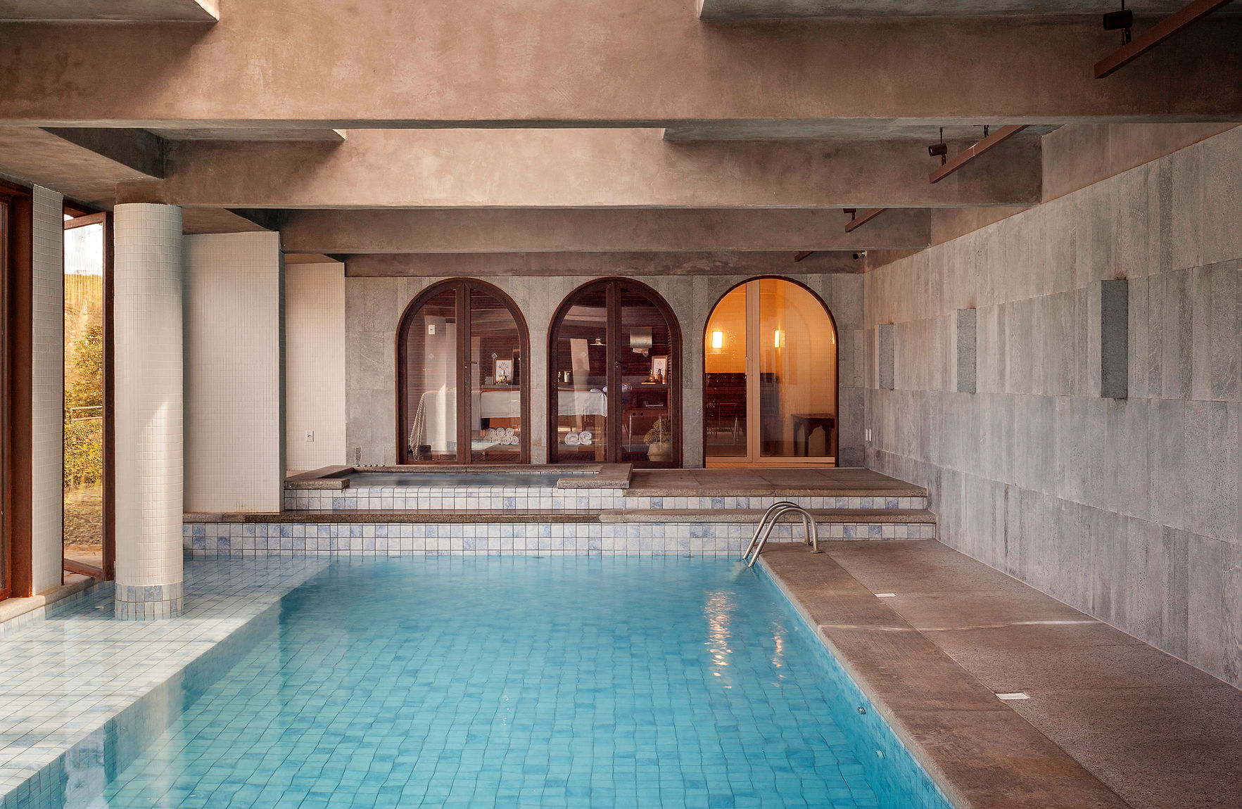 piscina do hotel