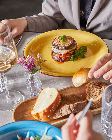 pranzo veloce a Roma nel cuore di Roma all'interno del nostro giardino