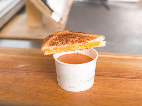 Grilled+Cheeze+and+Soup.jpg