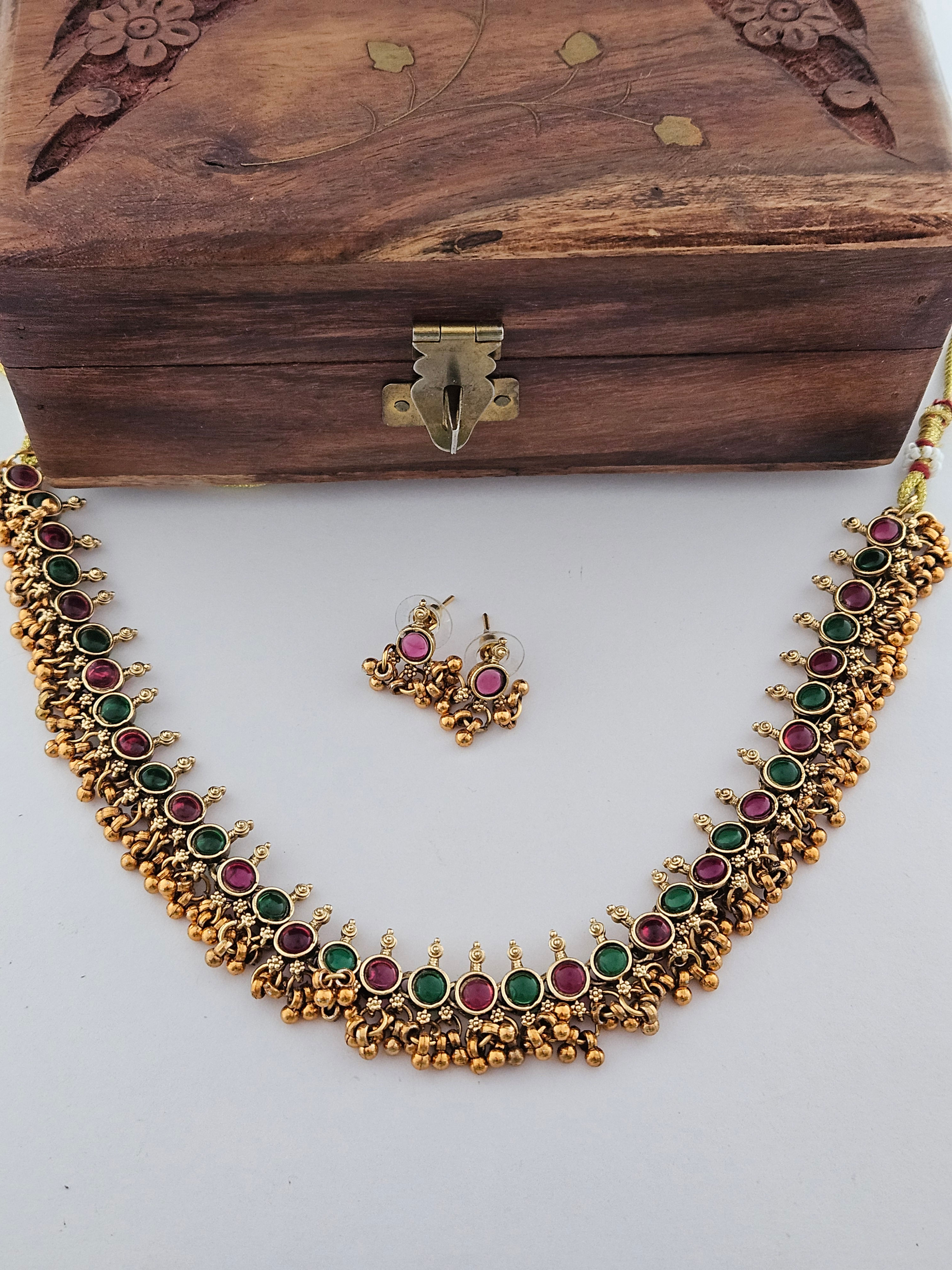 Necklace 1642