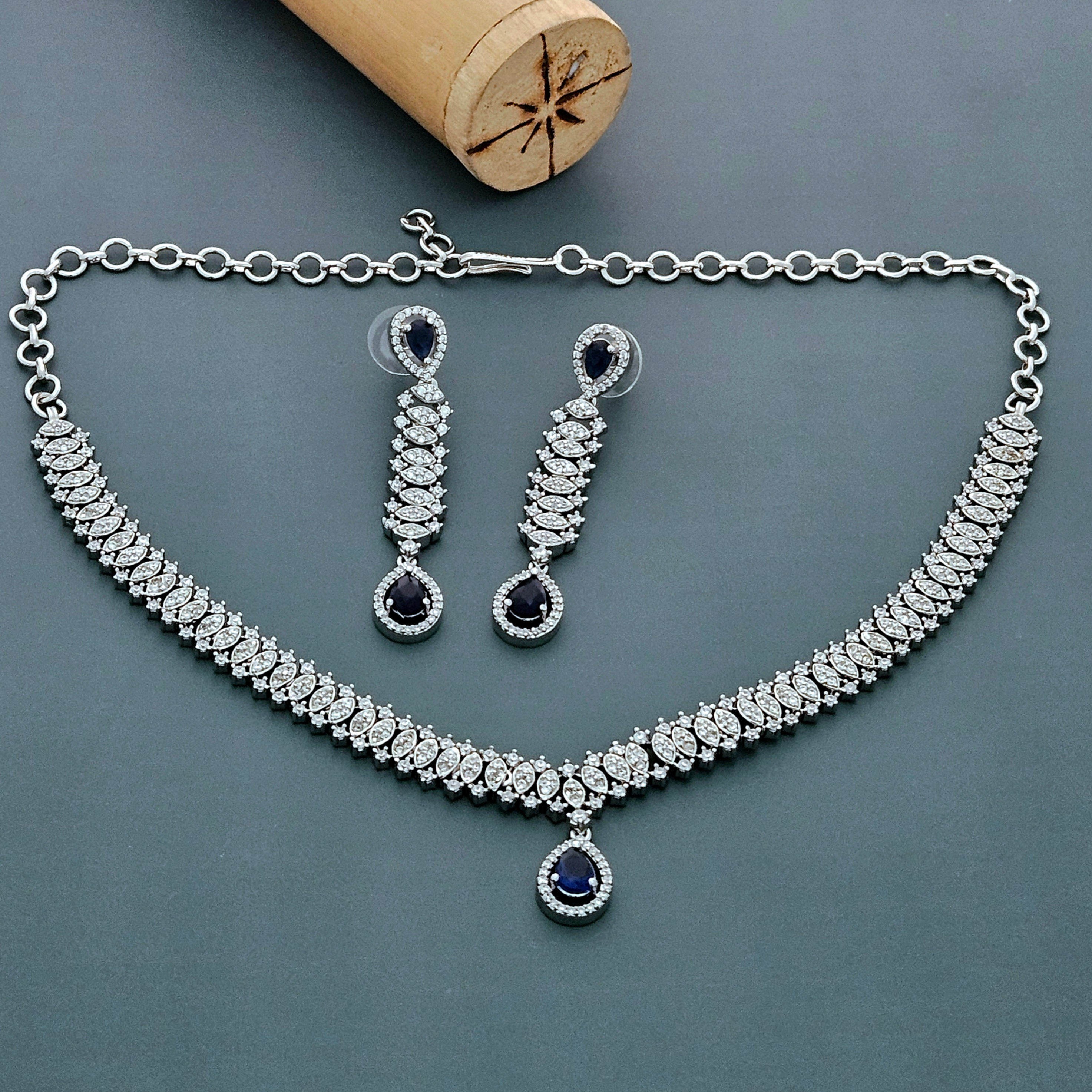 Moonlit Aura AD Necklace Set