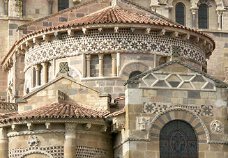 eglise romane.jpg