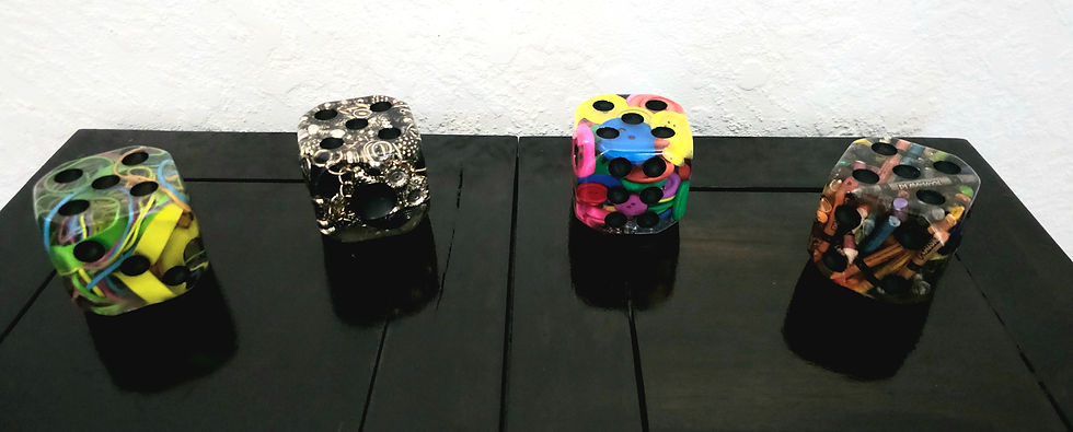 Thumbnail: Elastic Band Dice