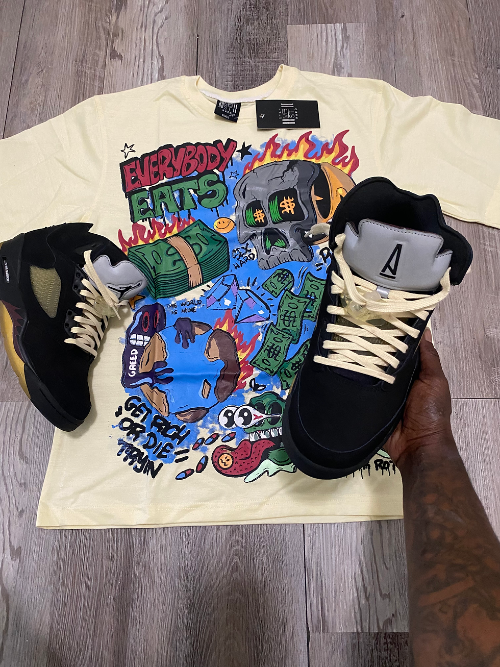 Thumbnail: “Everybody Eats” T-shirt 