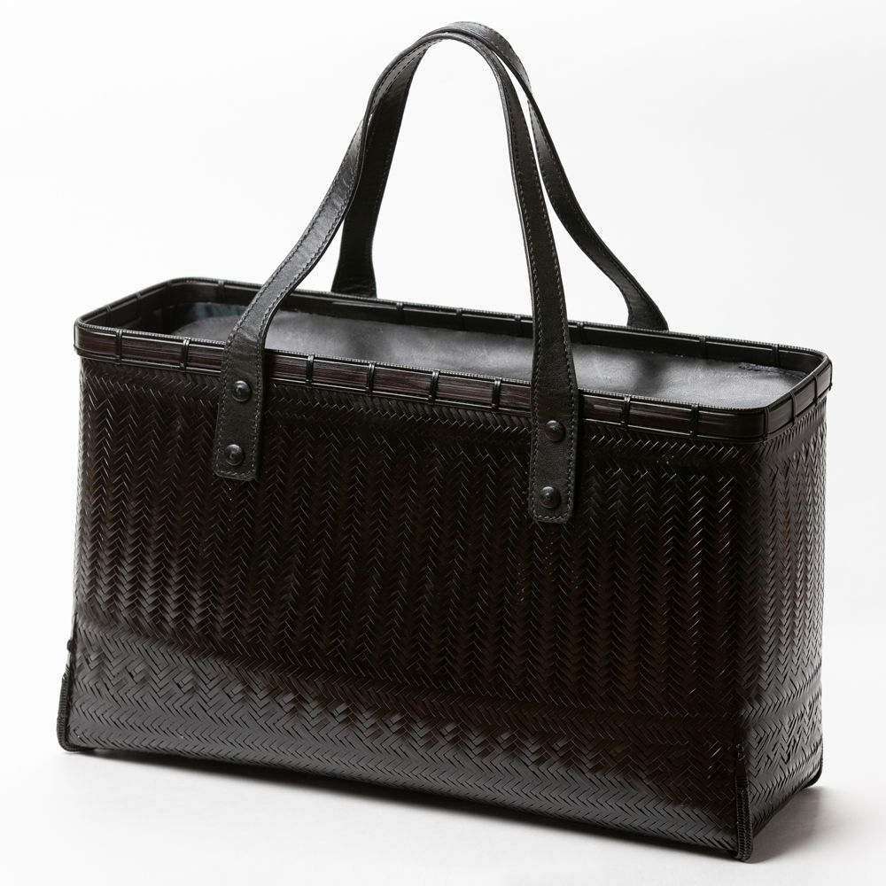 網代漆黒レザー仕様