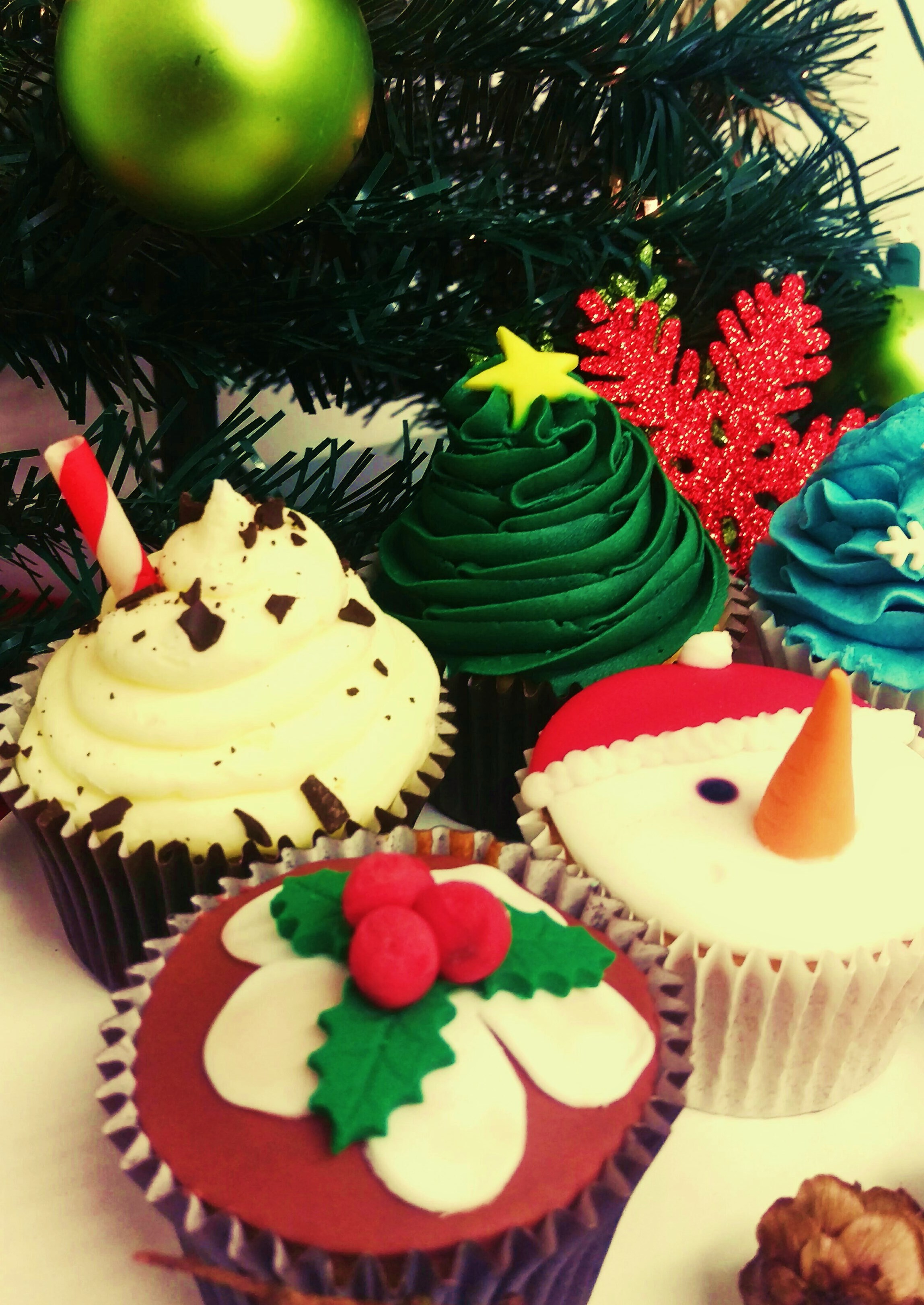 Christmas cupcakes