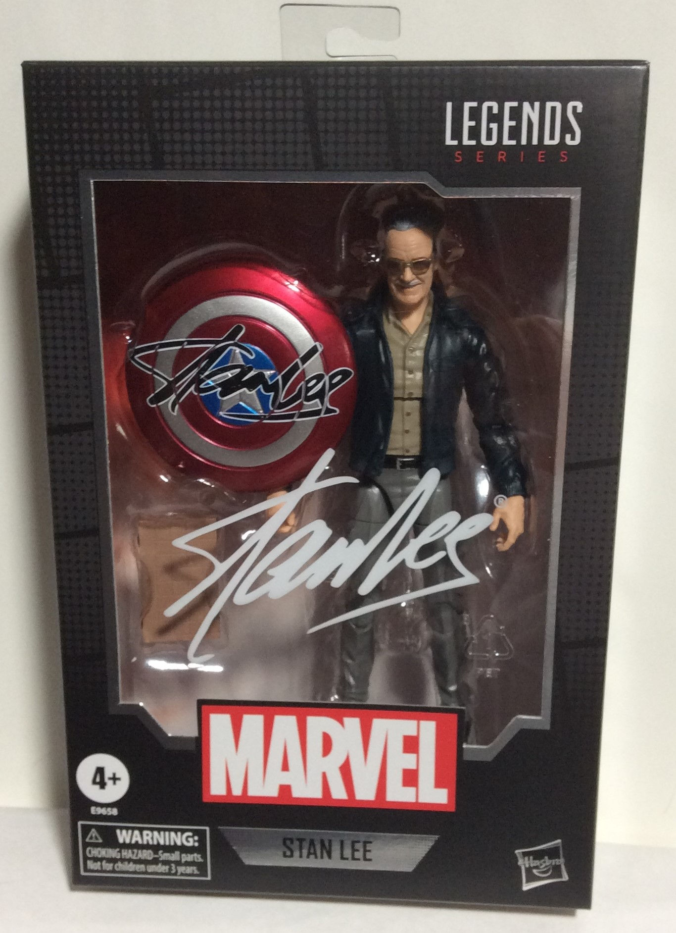 Stan Lee - Excelsior! 6 inch figure Marvel Legends
