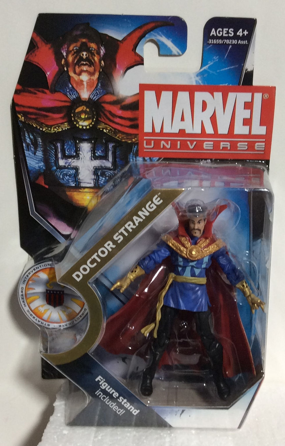 Doctor Strange: Marvel Universe 3.75 inch figure by Hasbro