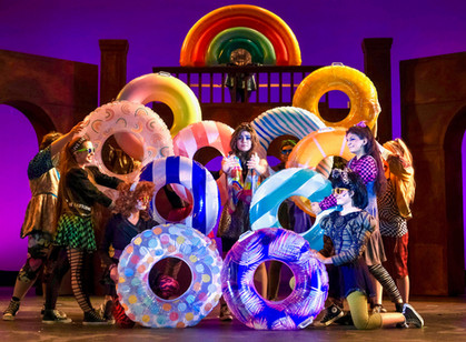 Cast members perform "Vacation".