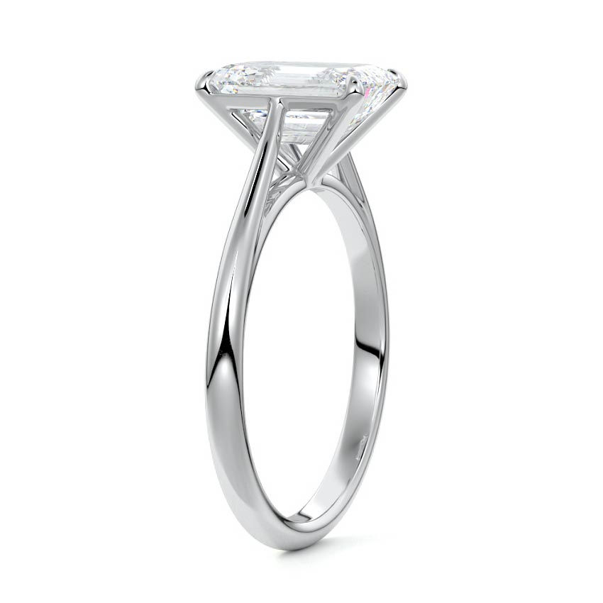 Thumbnail: Cynthia, Bague Diamant Solitaire à partir de 0,50 ct / F / VVS Or 18 carats